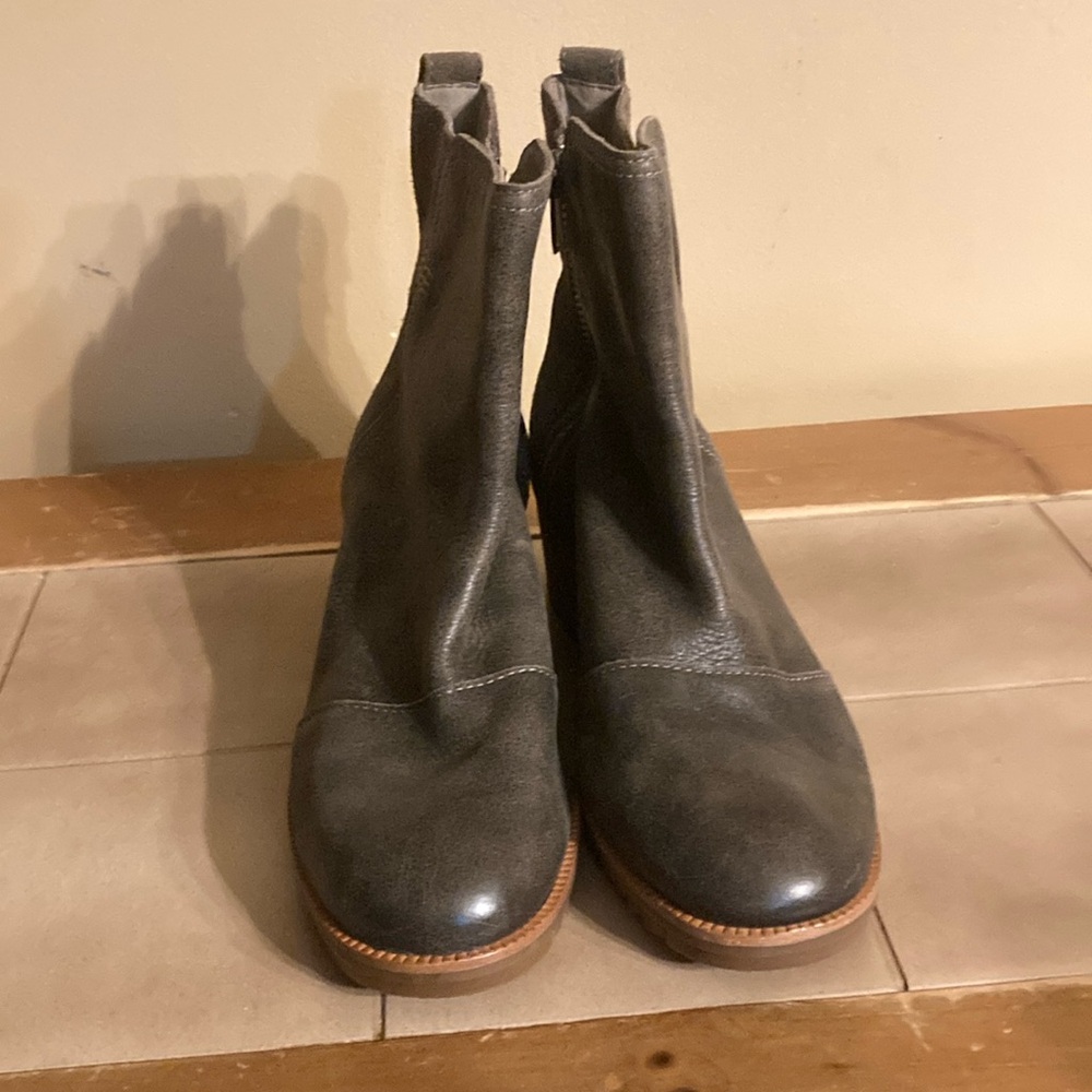 Sorel boots 7‎ NWOT ⭐️